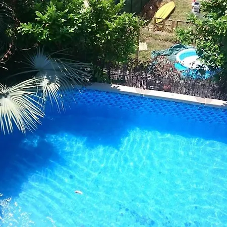 De Charme 5 Pieces Vue بيت للعطل أنتيب