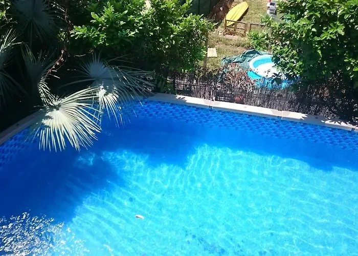 De Charme 5 Pieces Vue بيت للعطل أنتيب